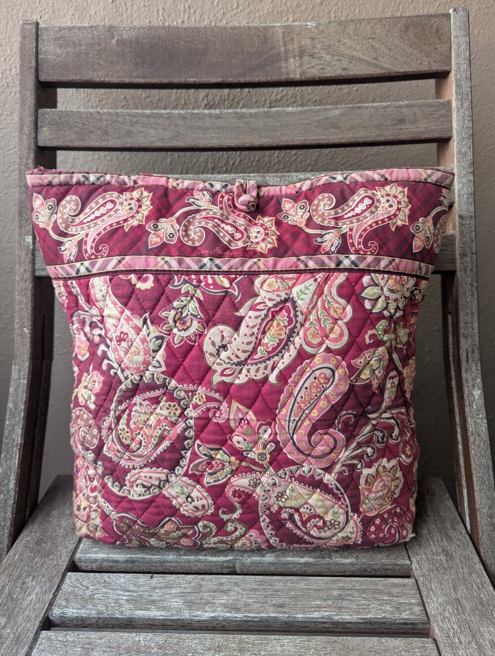 💜Vera Bradley Very Berry Paisley Quilted Cotton Shoulder Tote